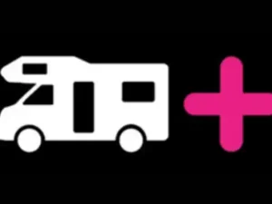 Le logo de Camping car plus, un site internet dédié à la vente d'accessoires pour véhicules de loisirs.
